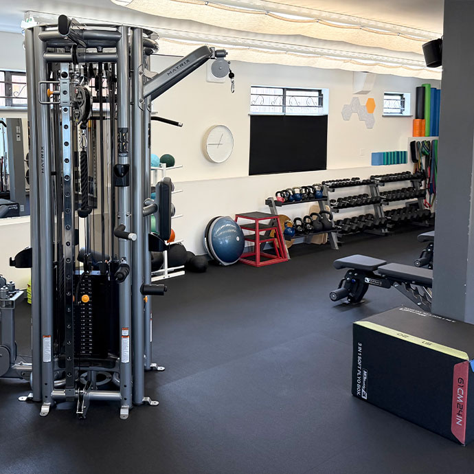 row-1.2 private gym equipment